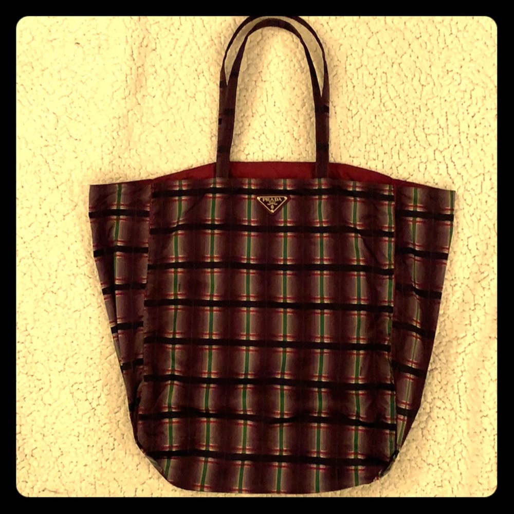 Authentic nylon Prada bag - Picture 2 of 7